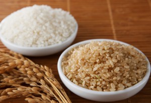 白米と玄米と稲