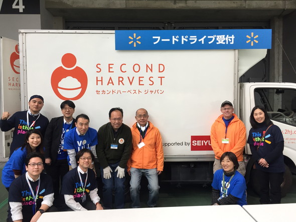 西友・ウォルマートジャパン様が社内イベントで、西友全店からの参加者を対象に「フードドライブ」形式での食品寄付を実施